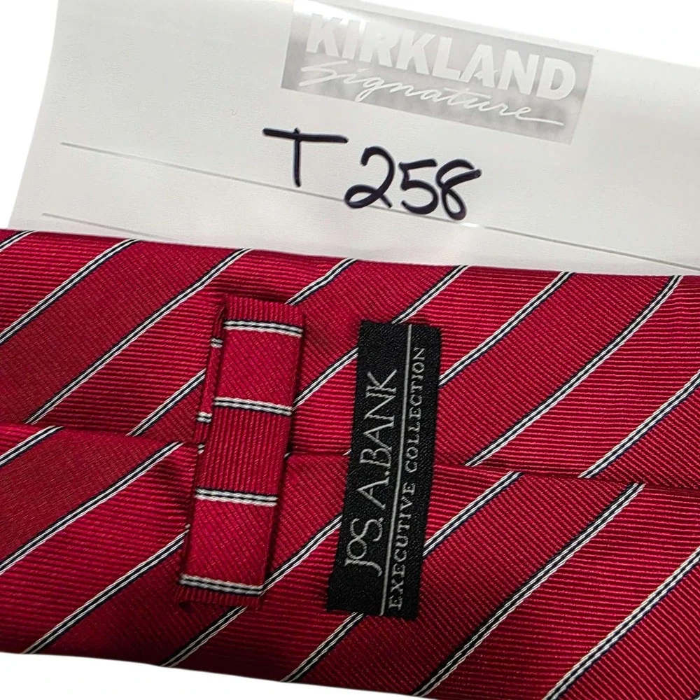 JOS. A. BANK Executive Collection Red Striped Silk Necktie‎ Mens Fashion New